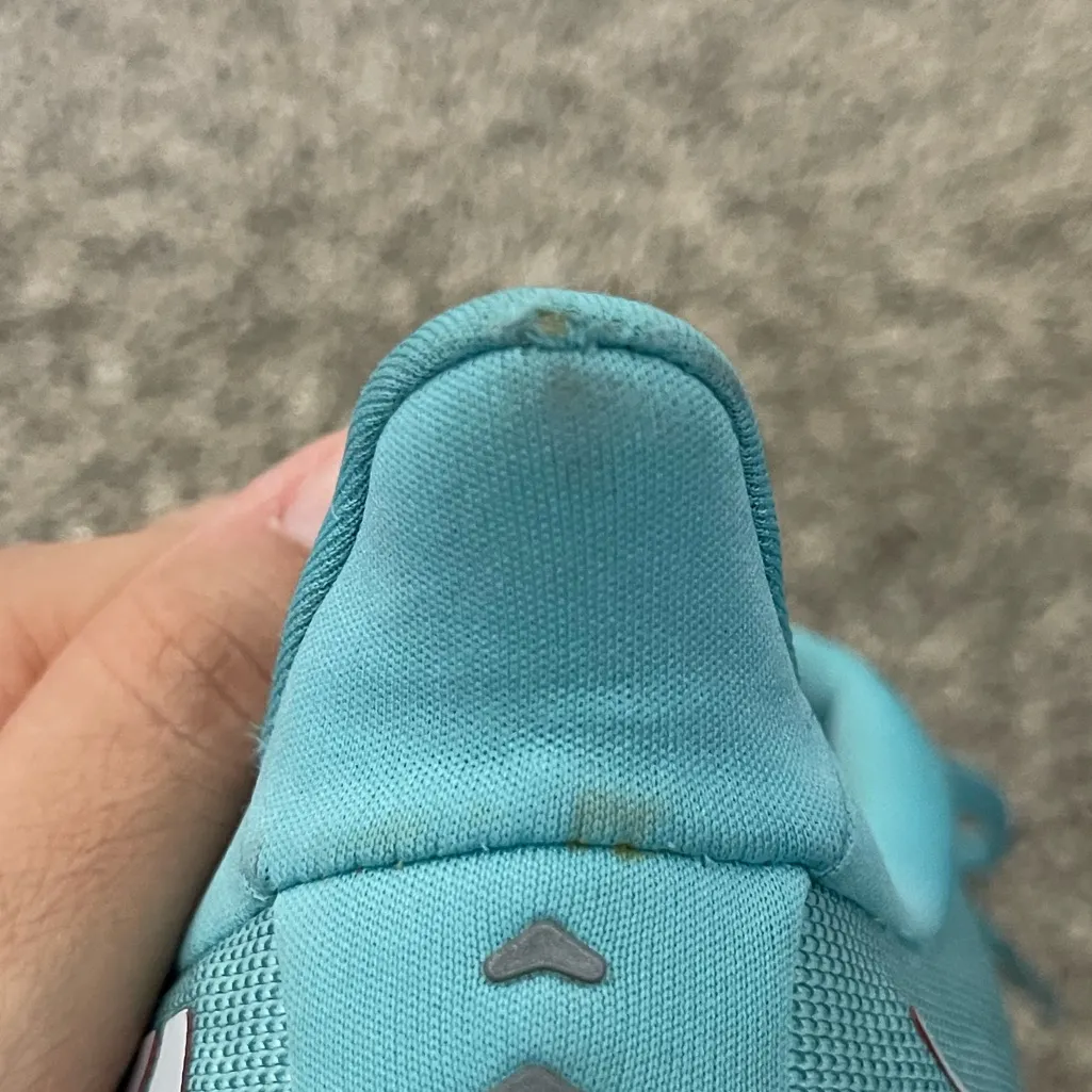 Women’s Hoka One Clifton 8 Running Shoes Size 11 Teal Blue Red - Image 12