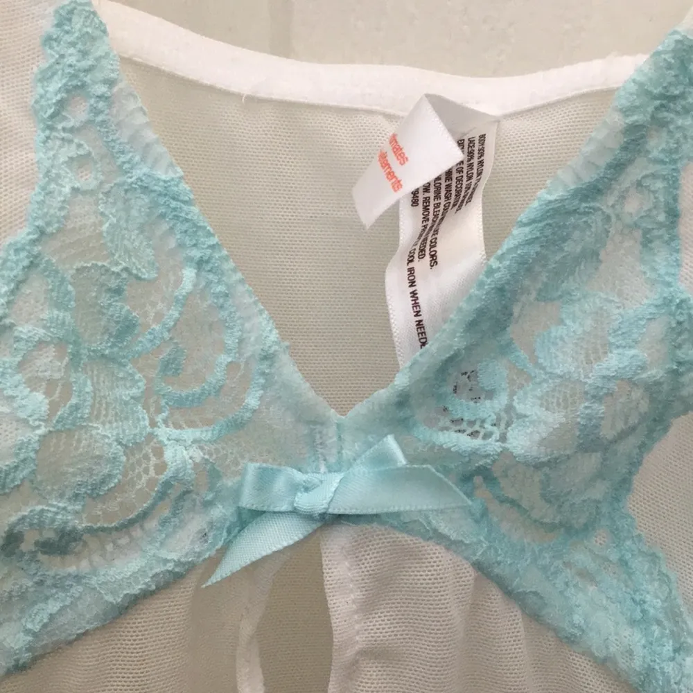 FINAL MARKDOWN Gilligan and O’Malley nighty xl White - Image 4