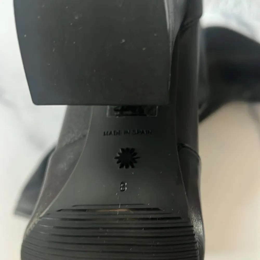 Stuart Weitzman Curveblock High Heel Booties in Black, Size 8 New $650 SOLD OUT! - Image 8