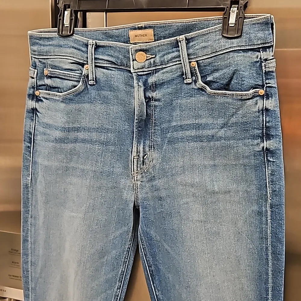 💕MOTHER💕 Mid Rise Dazzler Ankle Fray Jeans - Image 15