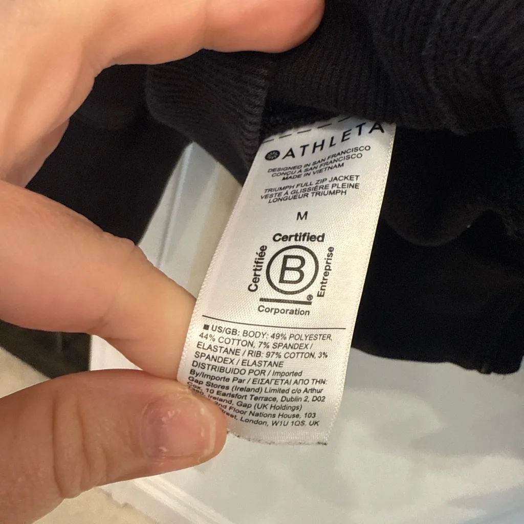 Athleta Triumph Full Zip Jacket Black Ribbed Panels Size Medium - Image 5