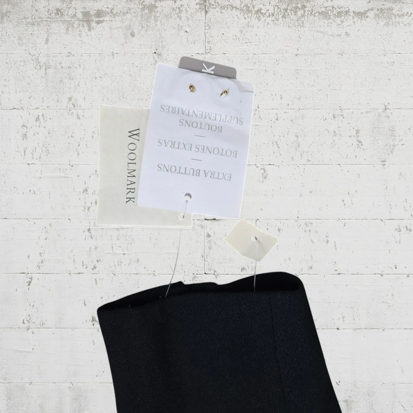 Vintage 1980s Black Military Double Breasted Gold Button Blazer USA Size 8 NWT - Image 4