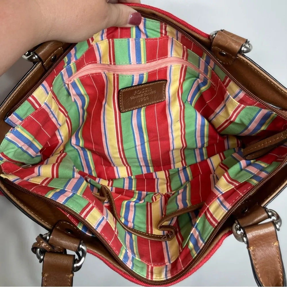 Fossil red canvas handbag - Image 6