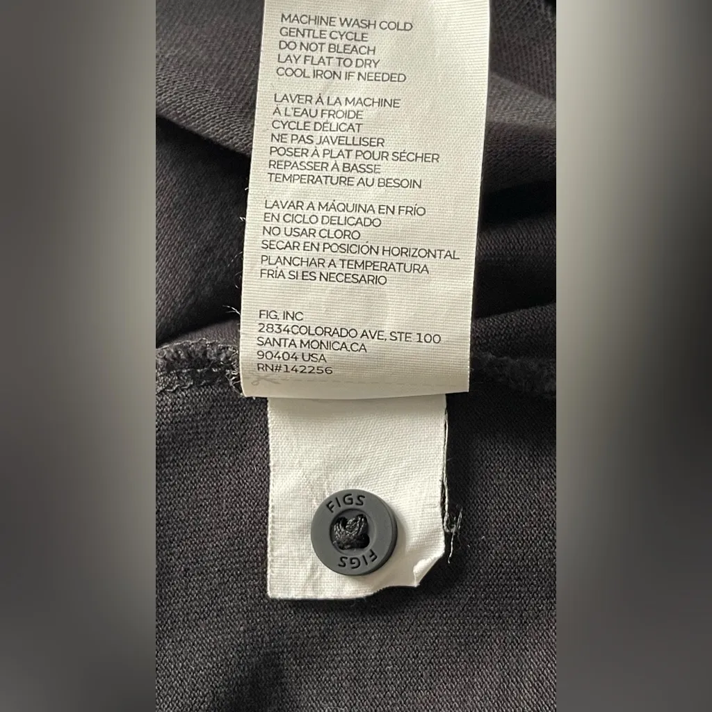 FIGSPRO Pique Shortsleeve
Scrubpolo - Image 12