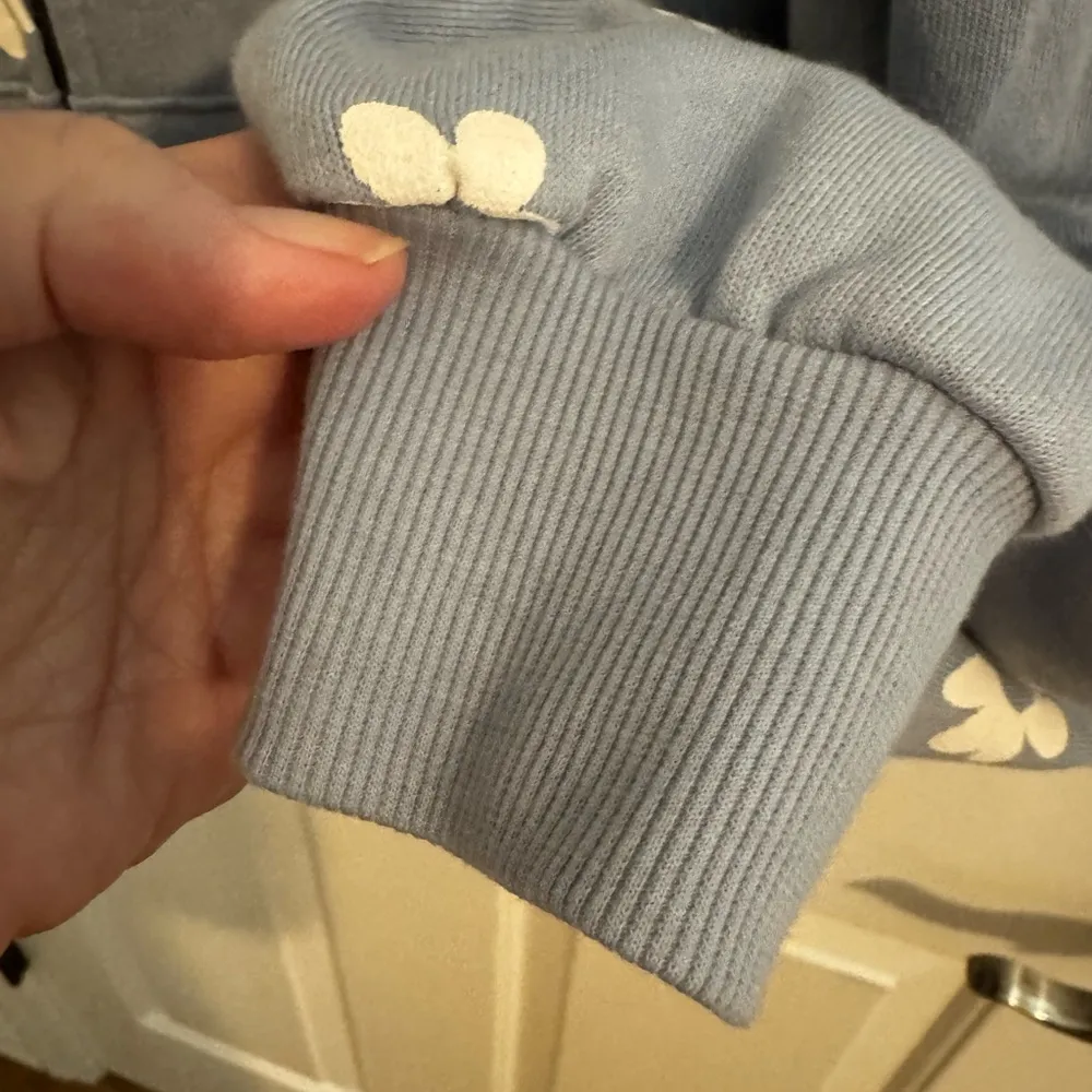 SO Favorite Full-Zip Hoodie size Large - Image 5