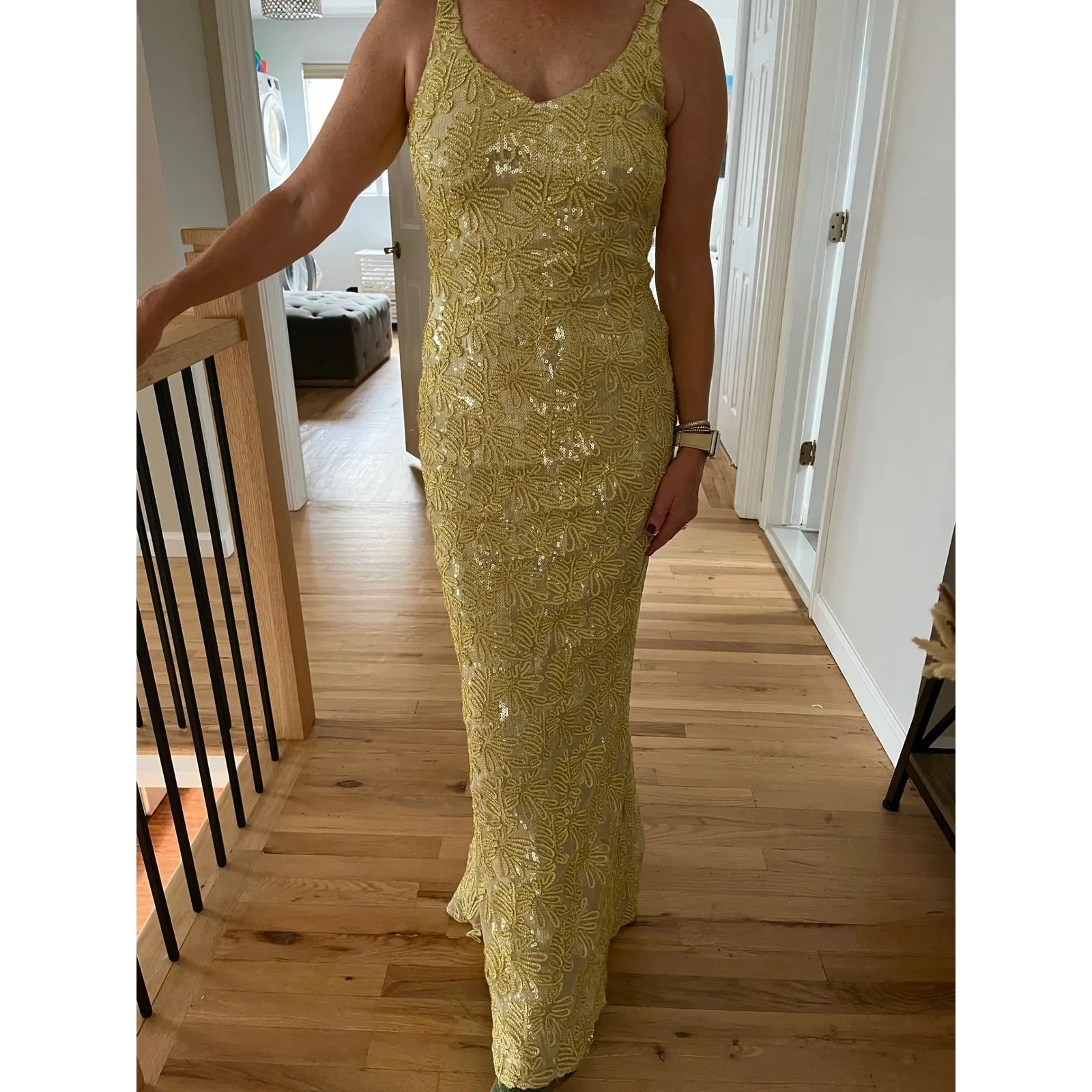 Badgley Mischka Collection Gold Beaded Sequin Formal Dress Gown Sz‎ 2 - Image 2