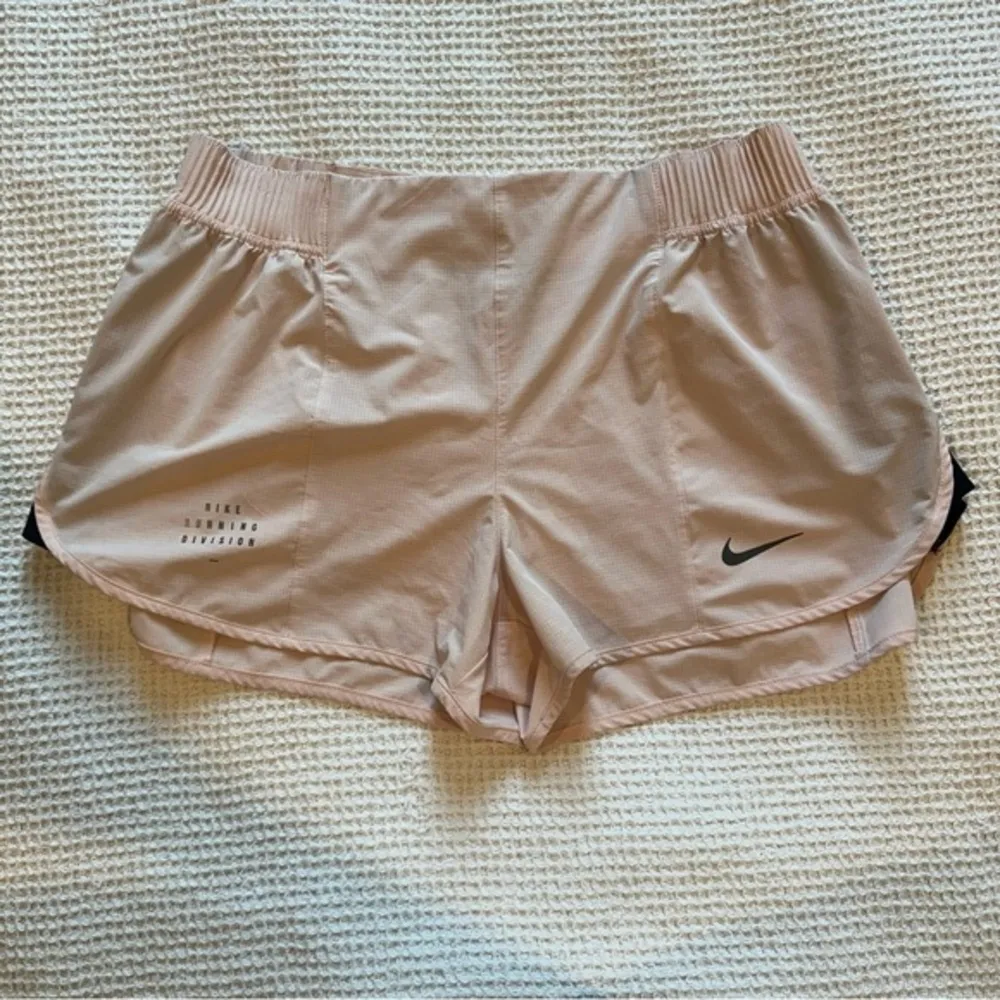 Nike Womens XL Dri Fit Run Division Tempo Luxe Shorts Dd5328-864 Pink/Black - Image 9