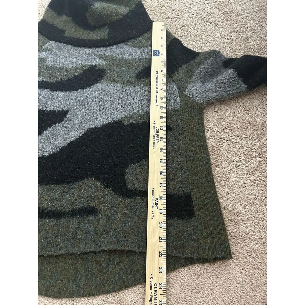 Anthropologie Cobie Funnel Neck Camo Sweater Size Small Cozy & Comfortable - Image 7