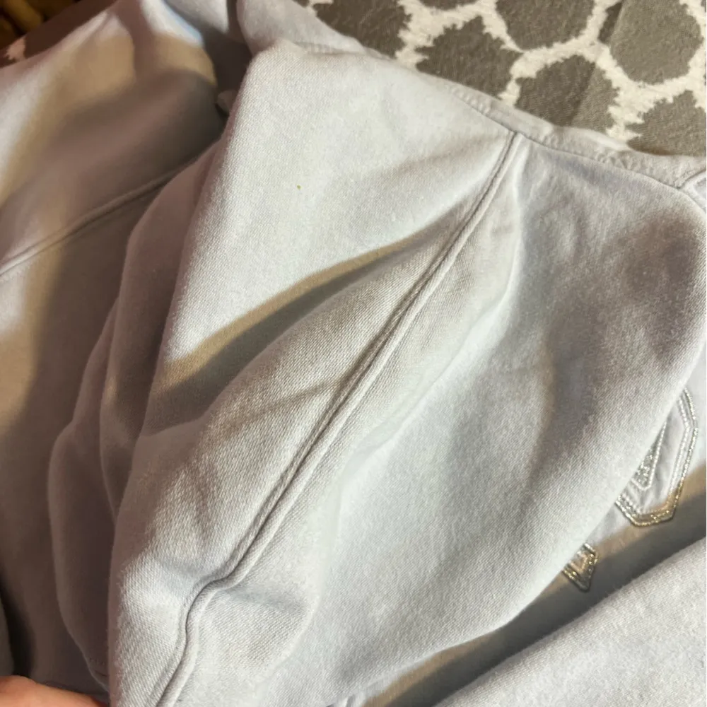 GAP Light Grey Hoodie w sparkle around letters - Image 4