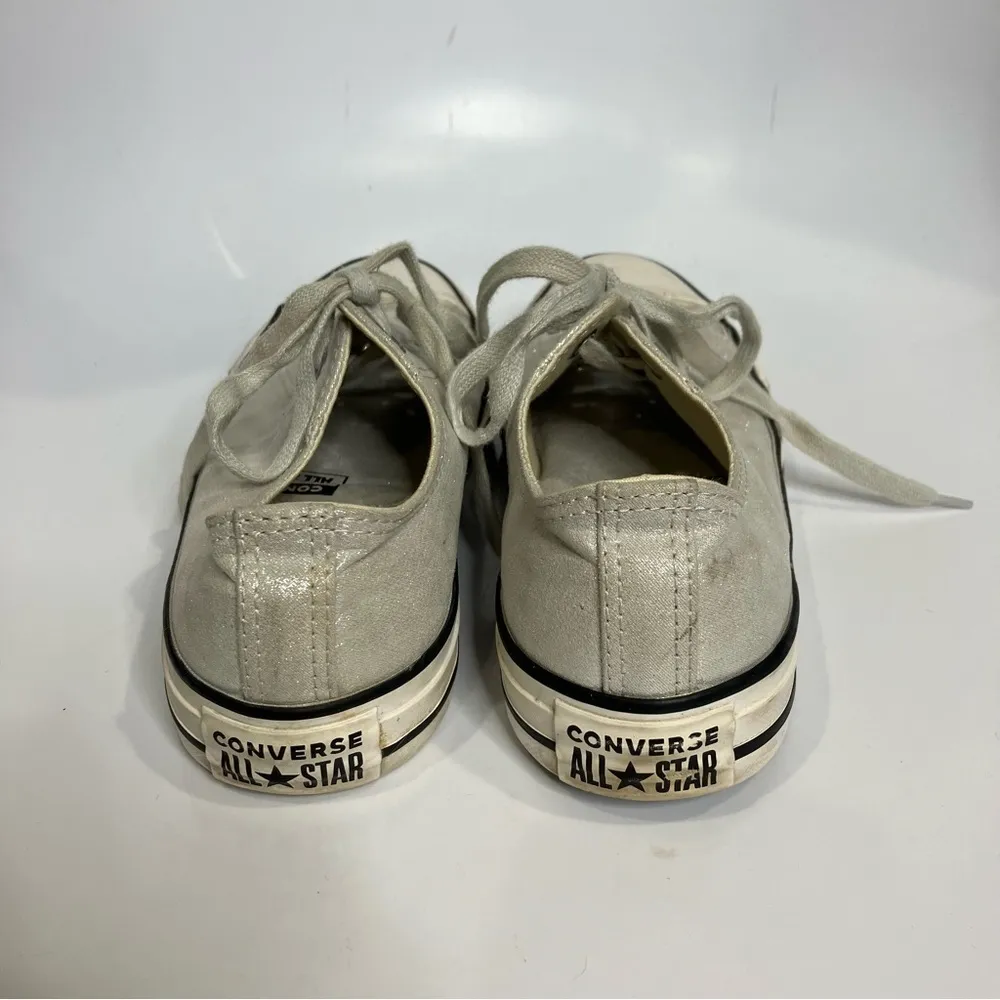 Converse sneakers low top silver size 8.5 women’s‎ - Image 4
