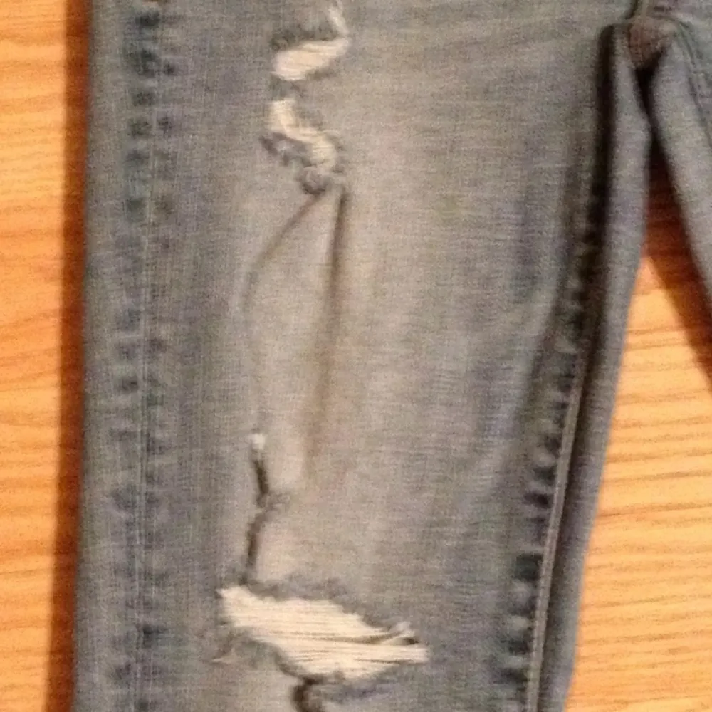 NWOT  Denim Capri Artist Jeans Size 00 - Image 6