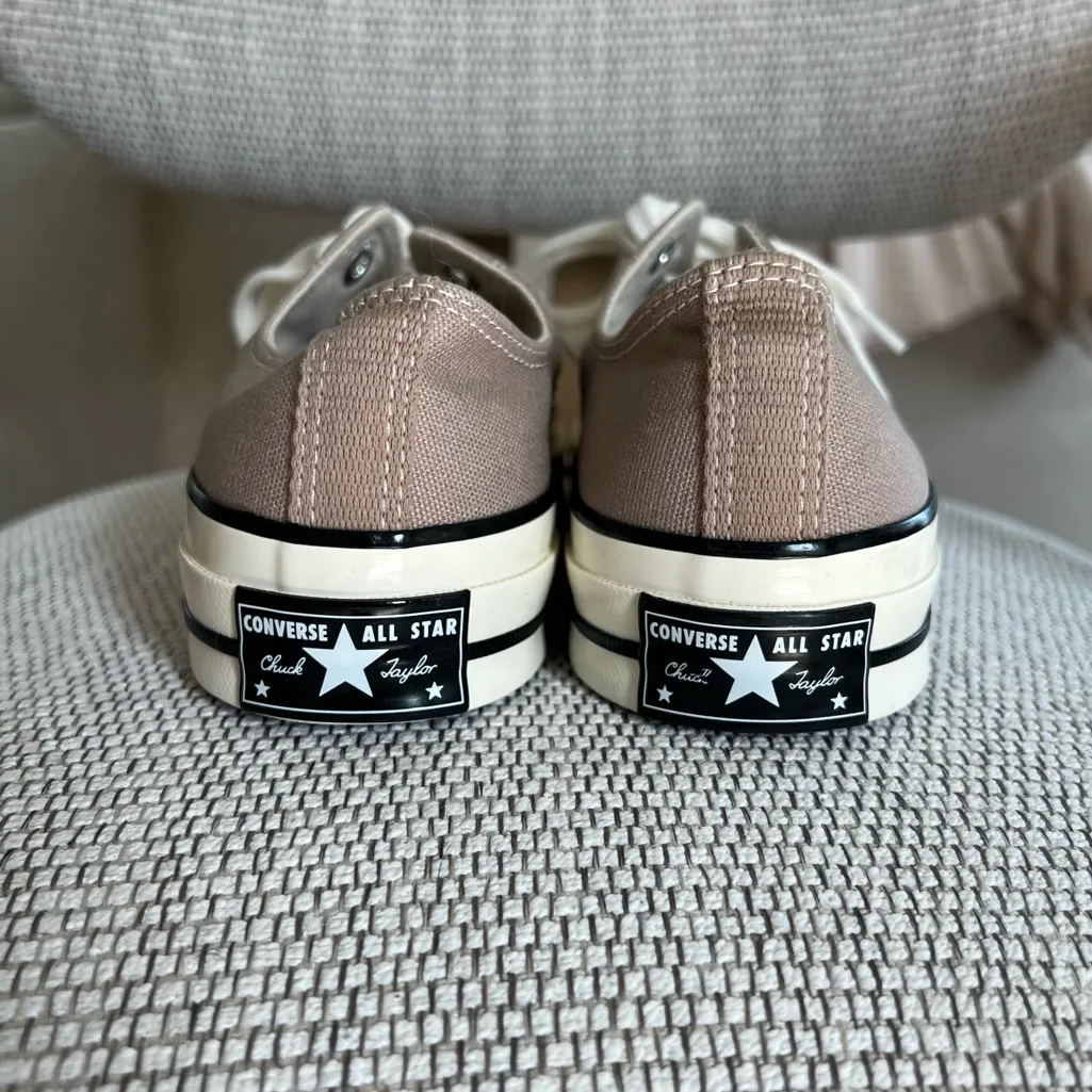 NWOB Converse Taupe Chuck 70 Vintage Canvas Sneakers in Taupe - Image 6