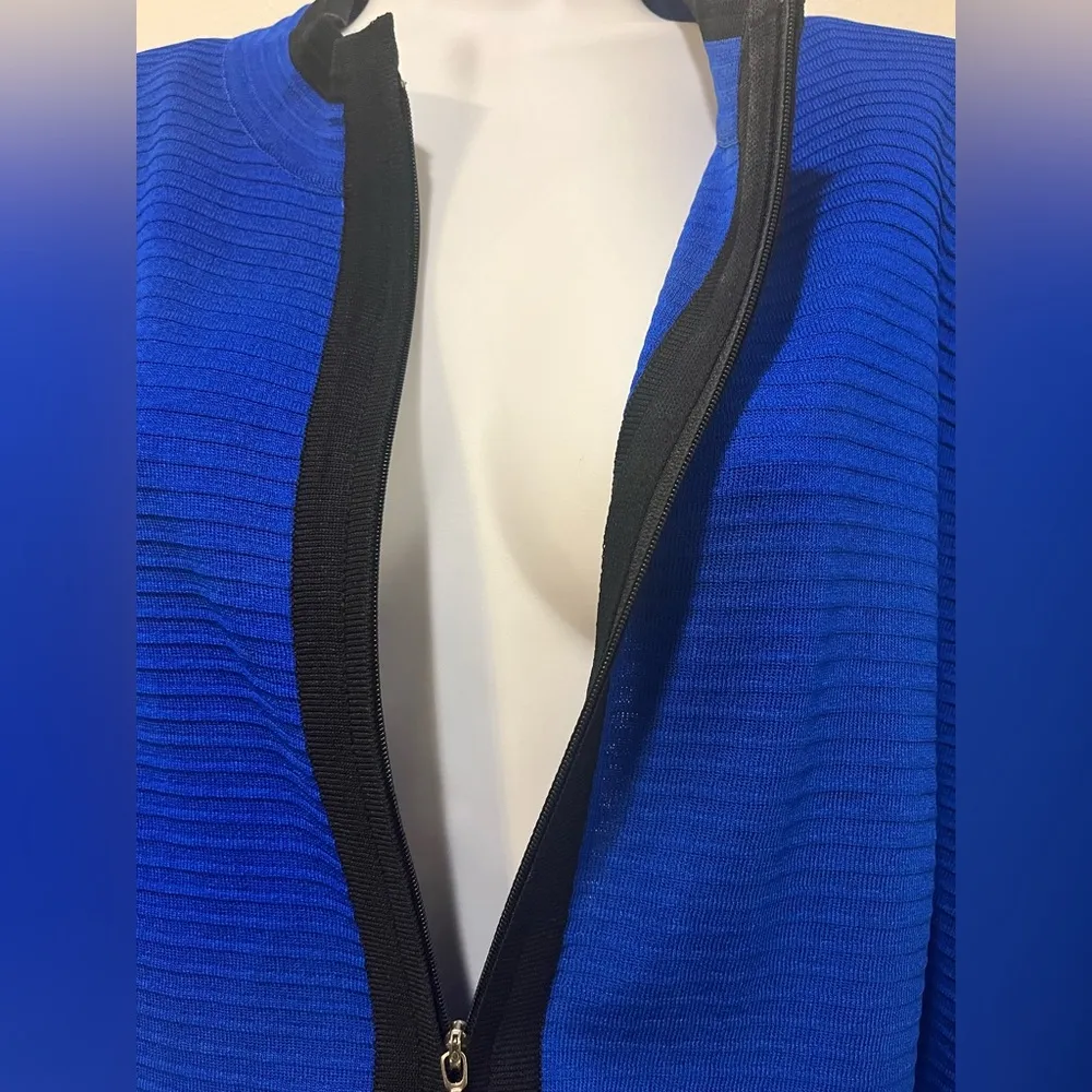 Exclusively Misook Royal Blue Rib Knit Zip Up Cardigan with Black Trim - Image 3