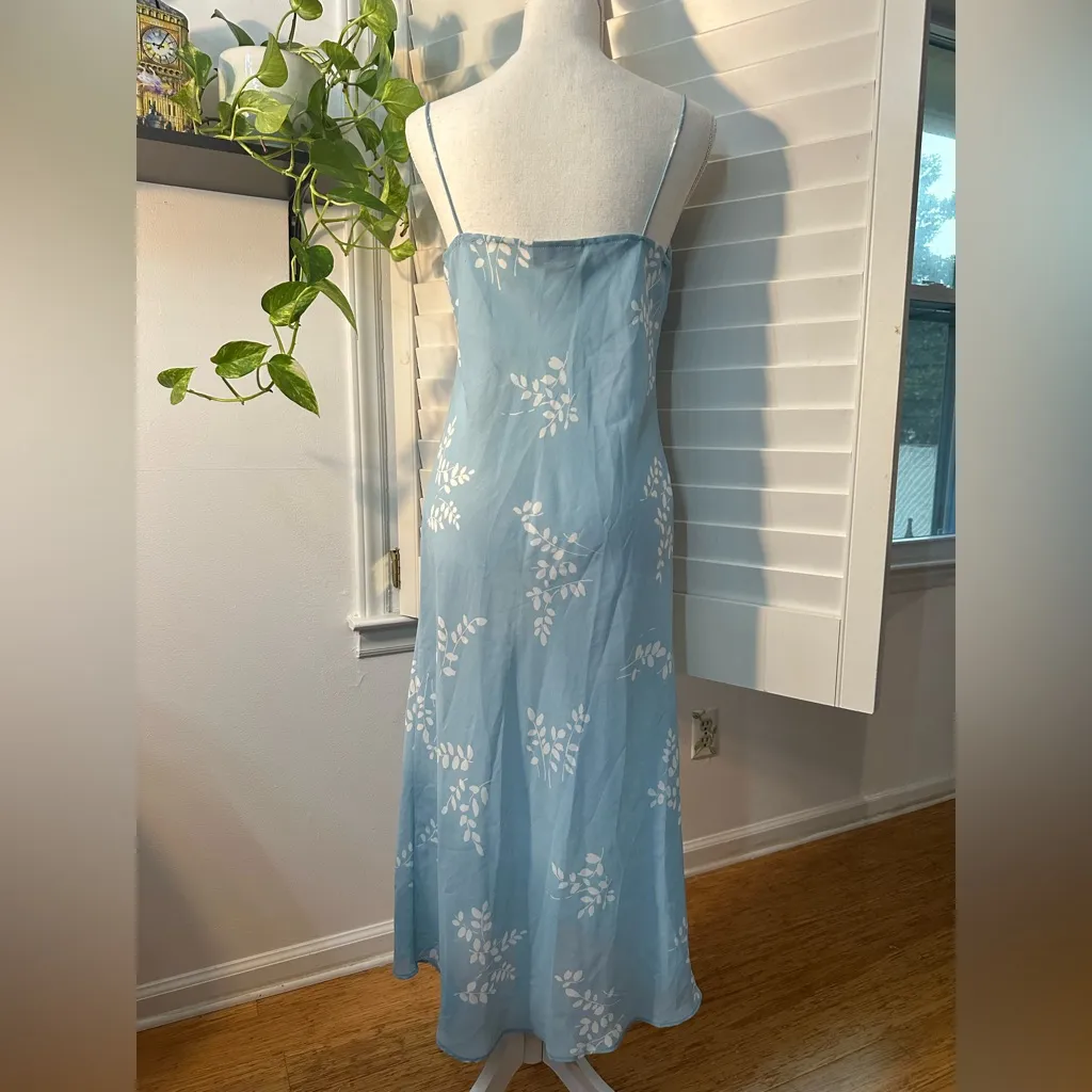 Evan Picone Light Blue Floral Midi Dress - Image 2