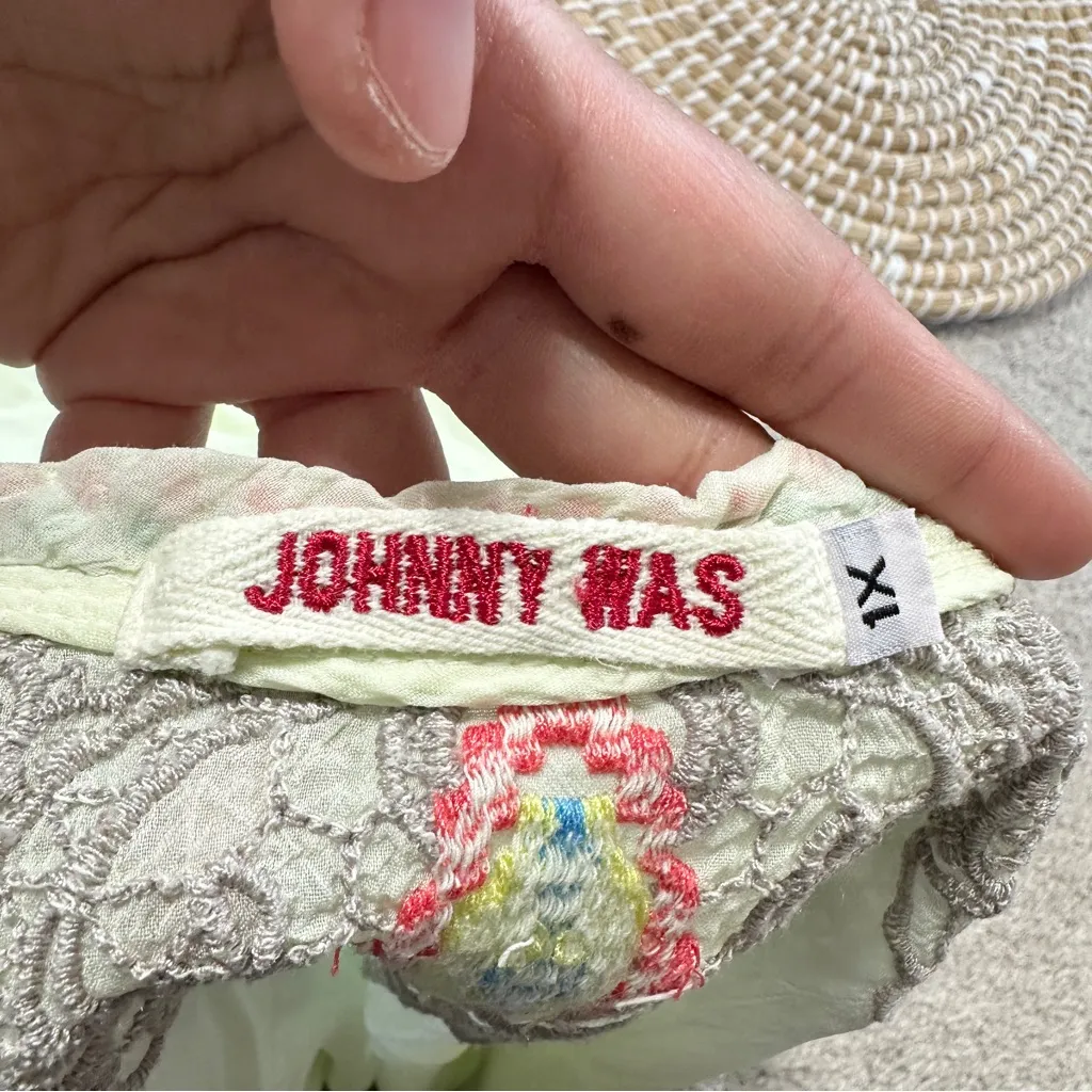 Johnny Was Women’s Floral Embroidered V-Neck Blouse Top Sheer in Mint Green 1X - Image 9