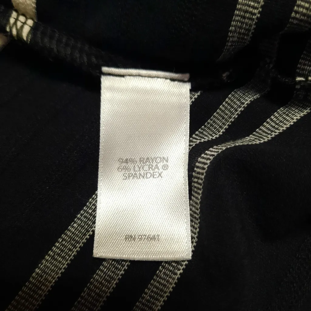 J. Jill Wearever Collection Cardigan Size SP Black - Image 4