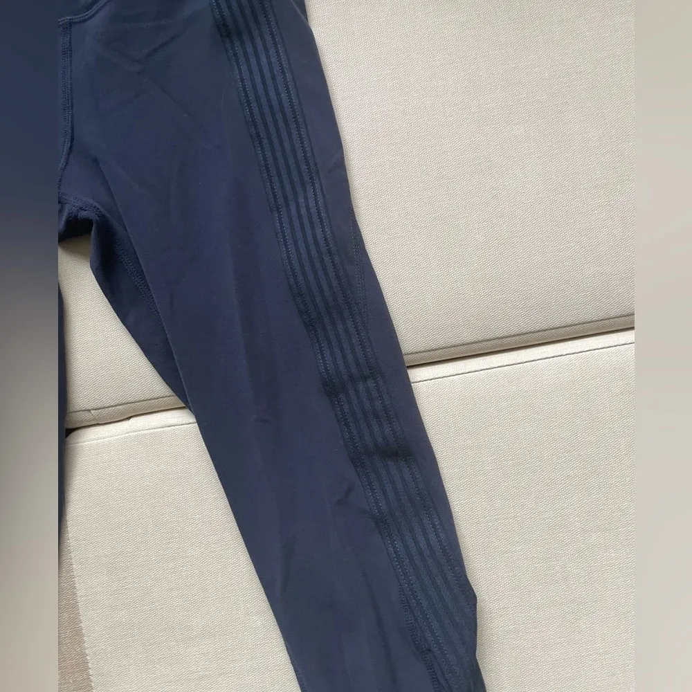 Salutation Stash High Rise 7/8 Legging - Image 2