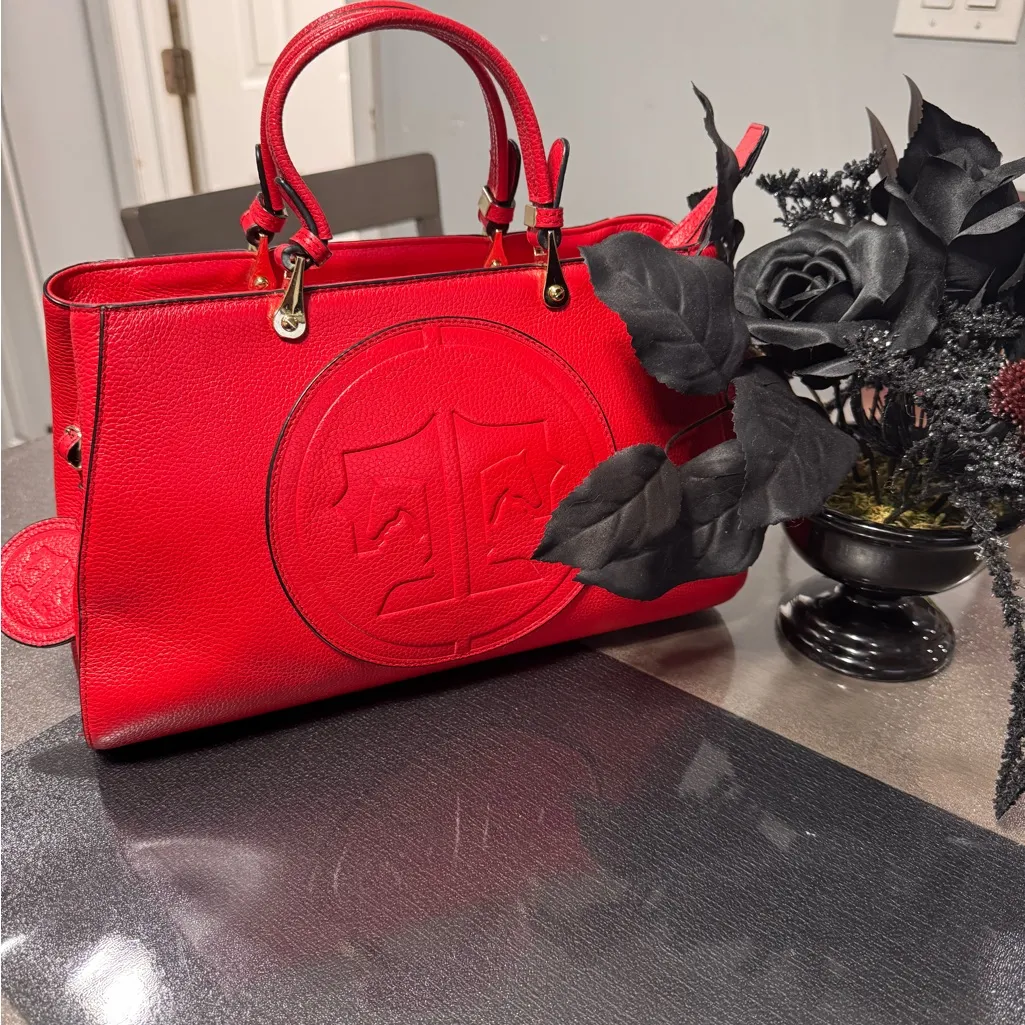 TUCKER TWEED Sedgefield Legacy Signature Handbag Red - Image 4