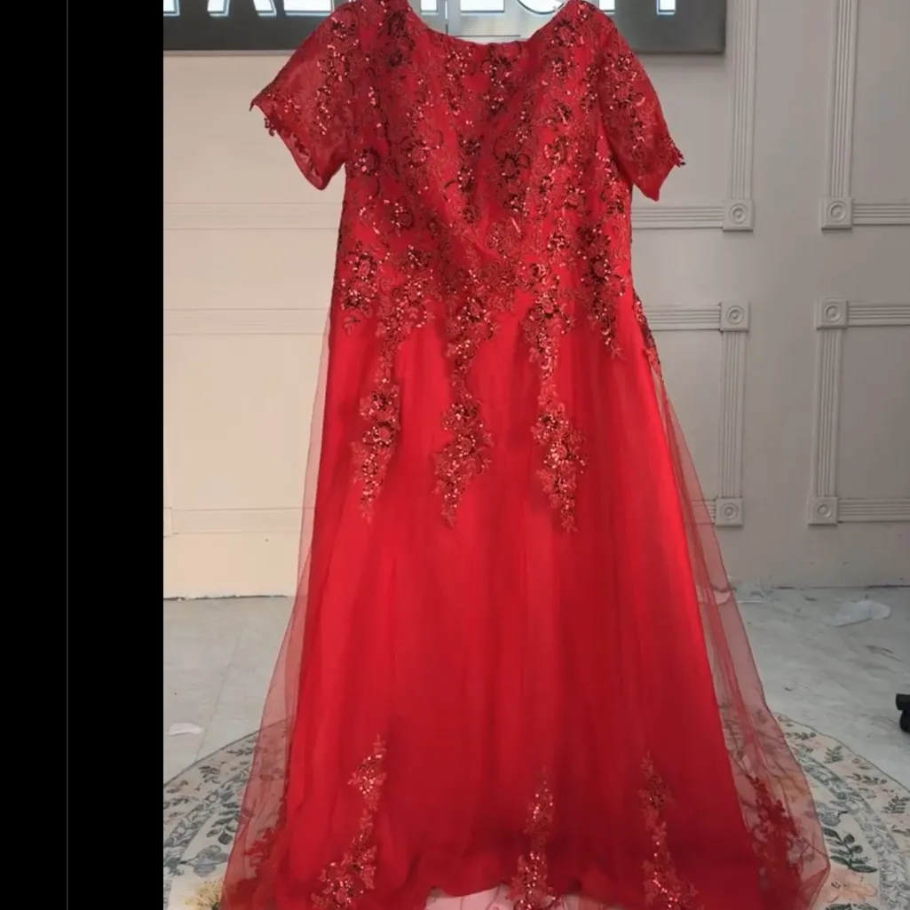 Elegant Red Lace Evening Gown With Corset Back. Beautiful beading. Size 20W - Image 2