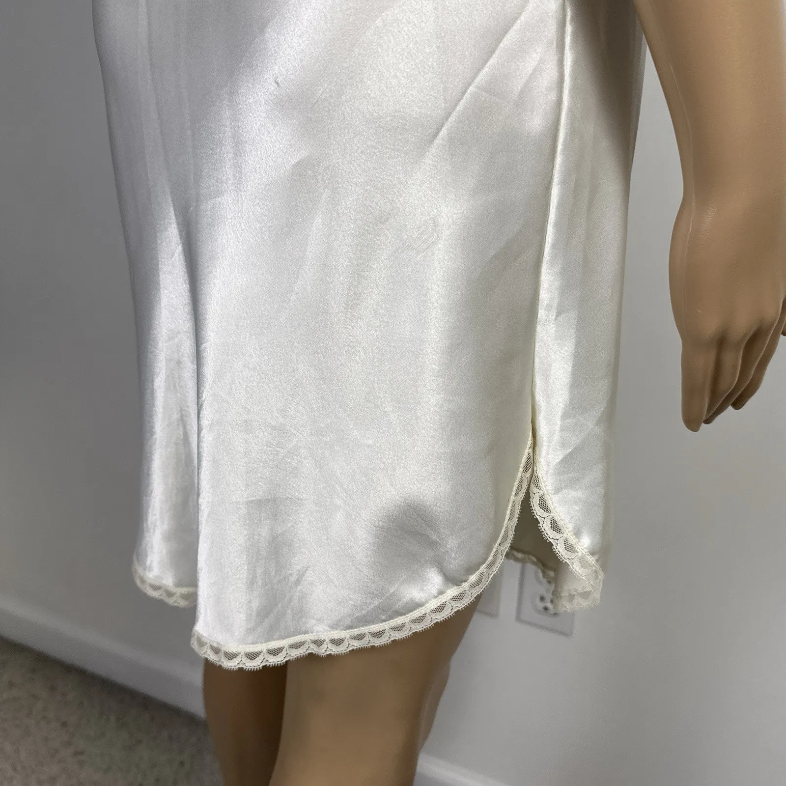 Vintage Today Tonight Satin Full Slip Dress Chemise Size 34 Cream Ivory USA Made White - Image 5