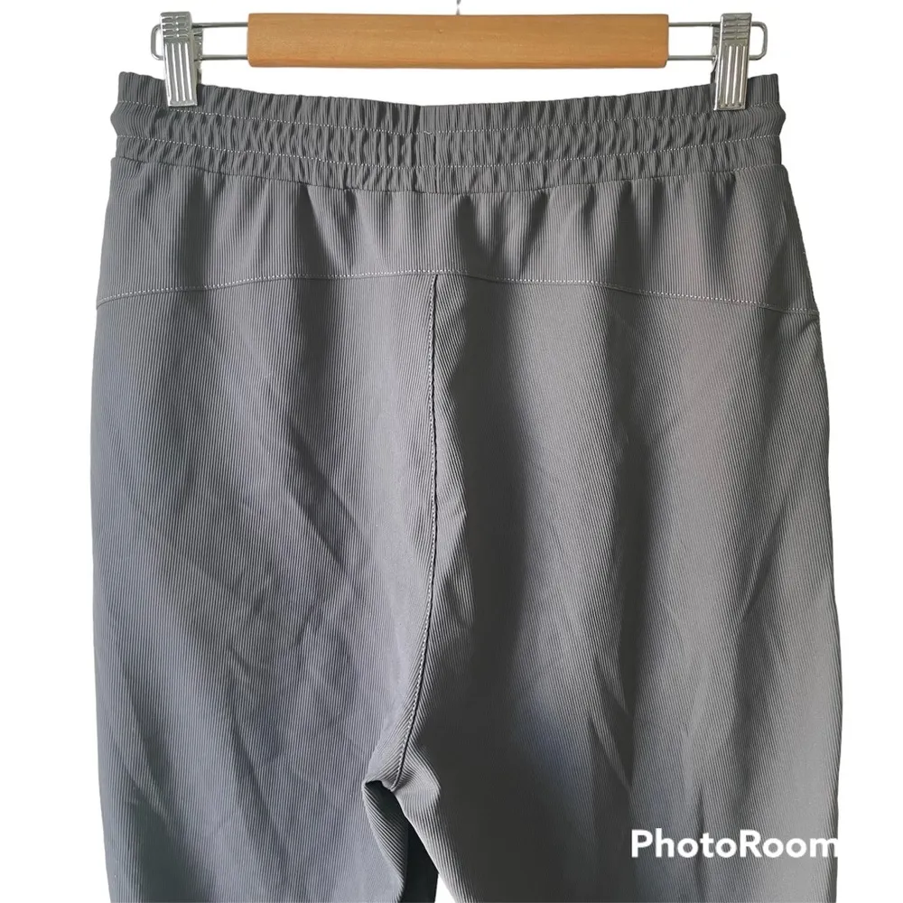 Zyia Slate Edge Joggers Size Large - Image 11