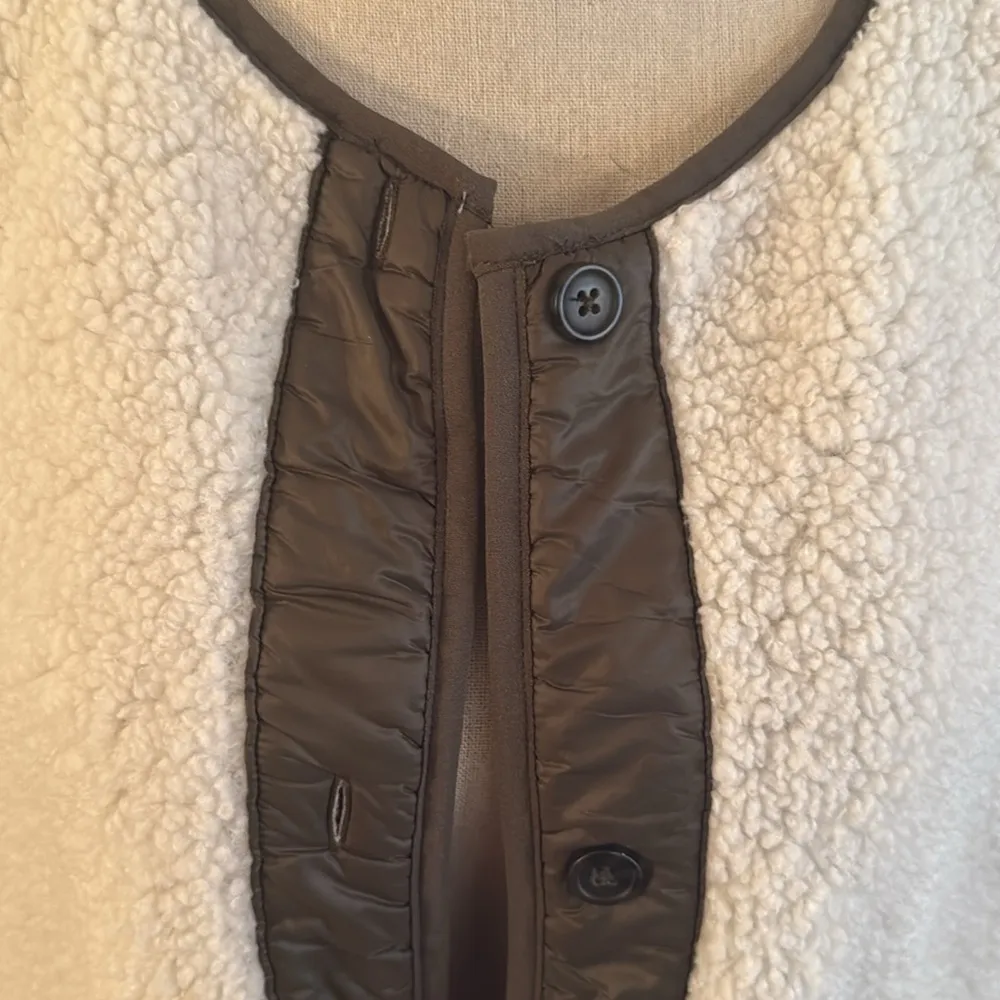 Sanctuary Arcadia Coat Button Faux Fur Fleece Sherpa Jacket Cream Green Medium - Image 2