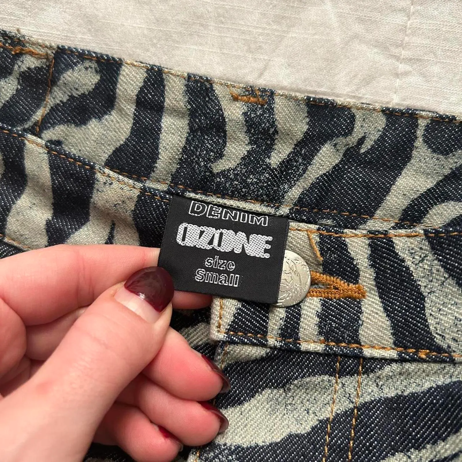 Hysteric Glamour Ozone Rocks denim & grey zebra midi asymmetrical jean skirt Blue - Image 3