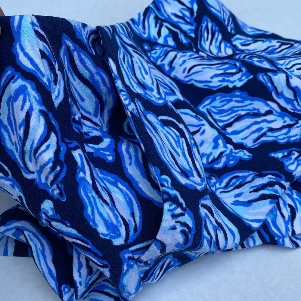 Lilly Pulitzer Navy Seashell Kailen Short Shorts With Pockets - Image 5