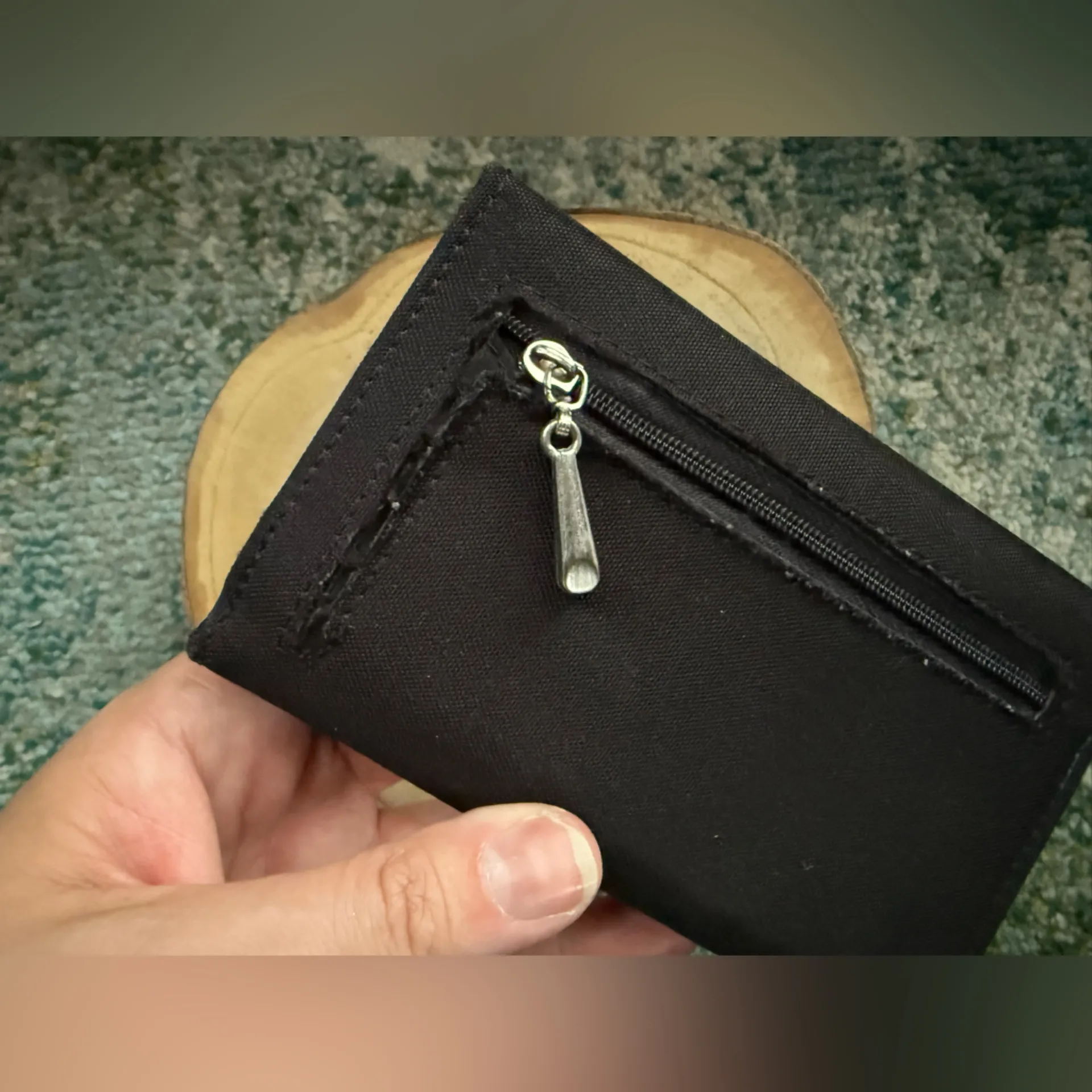 Kate Spade Vintage 90s  black polka dot logo medium snap wallet - Image 10