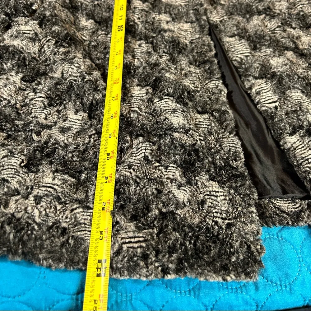 Alfred Dunner Petite 12 Polyster Fur Jacket - Image 5