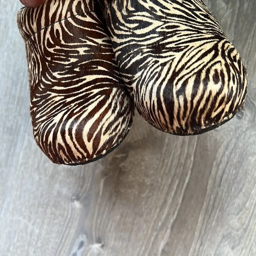 Dansko Rae Clog Zebra Striped Calf Hair - Image 5