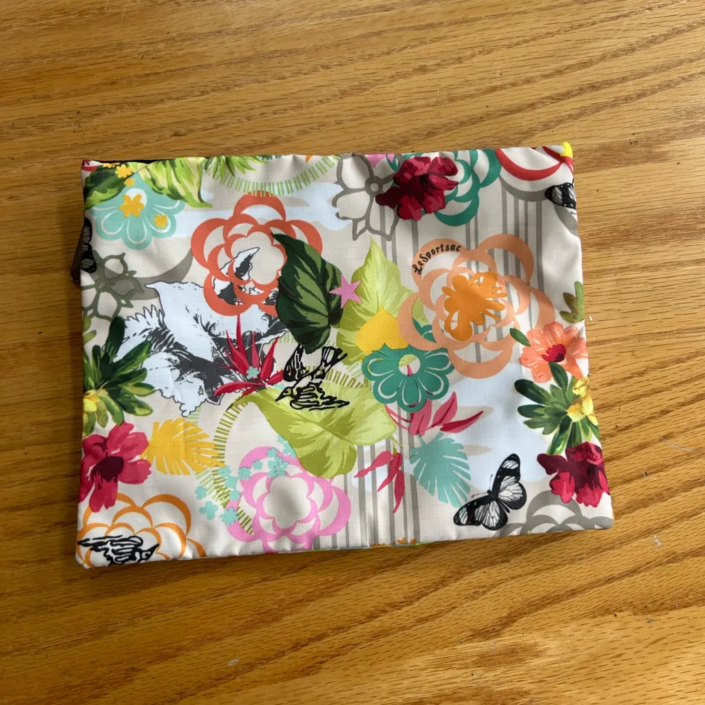 Lesportsac Toiletry Bag Butterflies Birds Floral 9” X 7” - Image 3