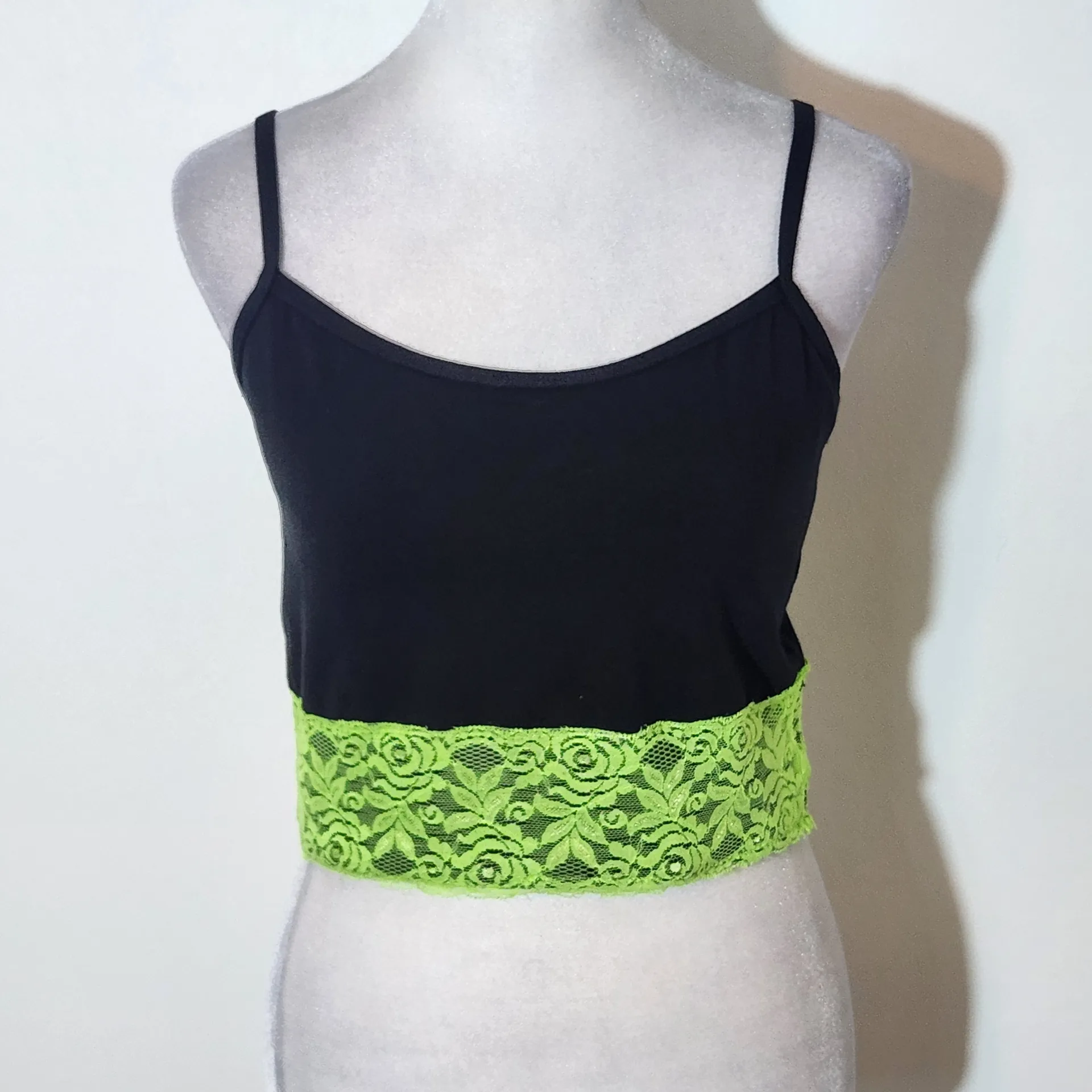 Balera Dancewear Black and Green Matching Set Size Adult Medium - Image 2