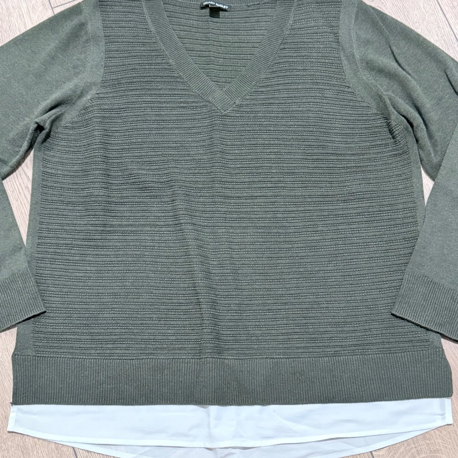 Hilary Radley Womens XXL Olive Green V Neck Ribbed Sweater Top White Layered Hem - Image 2