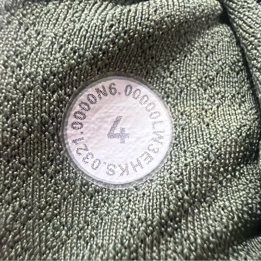 Lululemon Ready to Rulu Pullover
Green Twill - Image 10