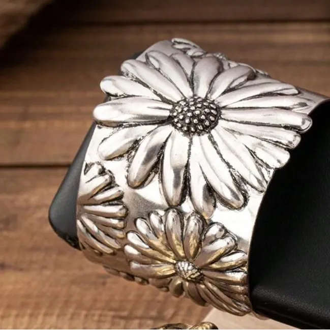 🌼🌼🌼BOGOHO 🌼🌼🌼Floral Silver Cuff Bracelet and Matching Ring Set - Image 5