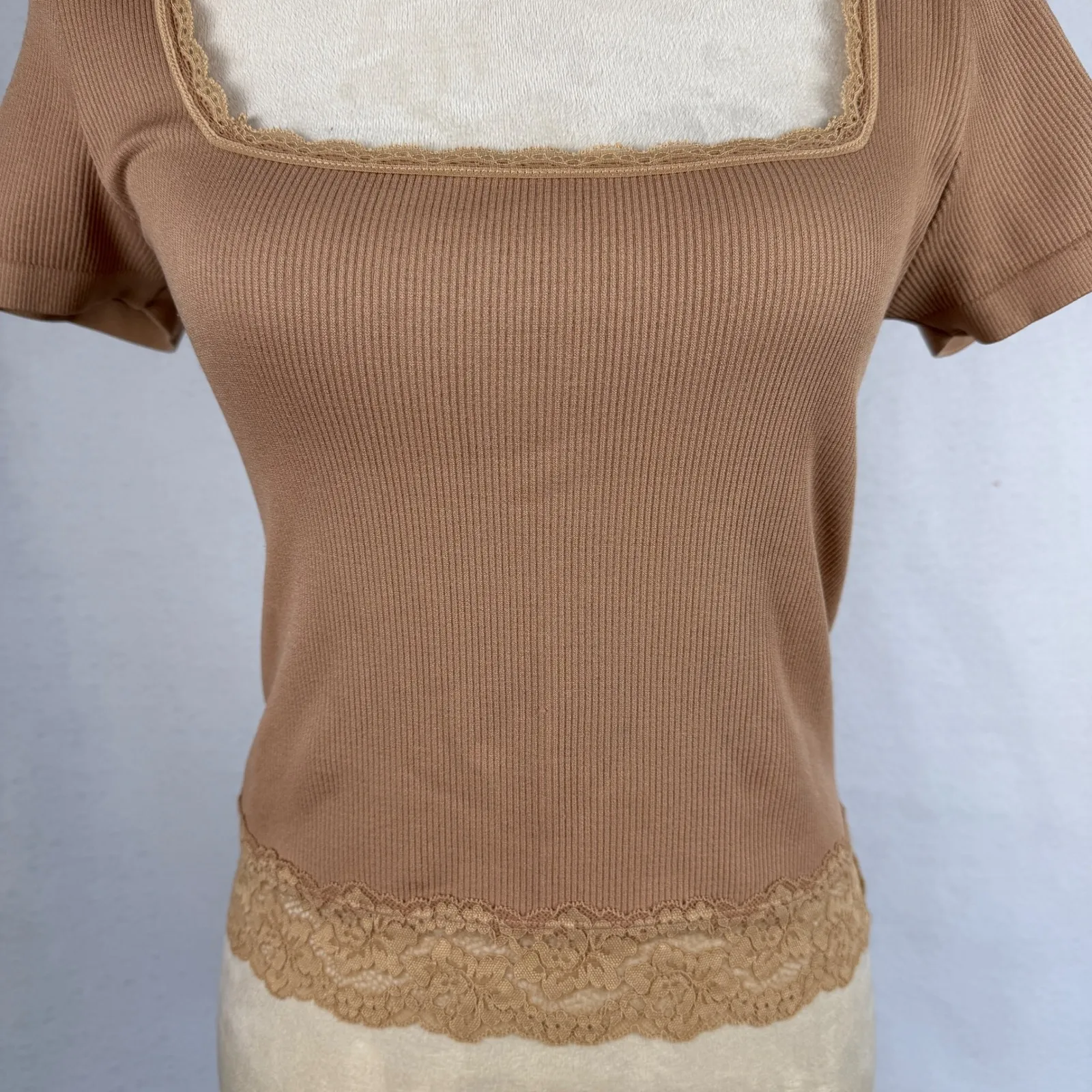 Ribbed Square Neck Lace Trim Top Mocha Brown Womens Medium Neutral - Image 2