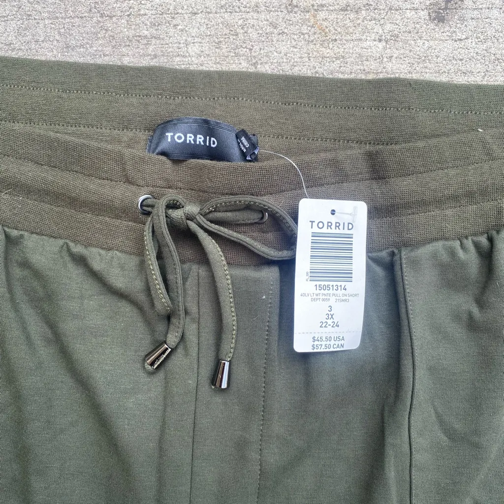 Torrid Dark Green Athletic Shorts - Image 5