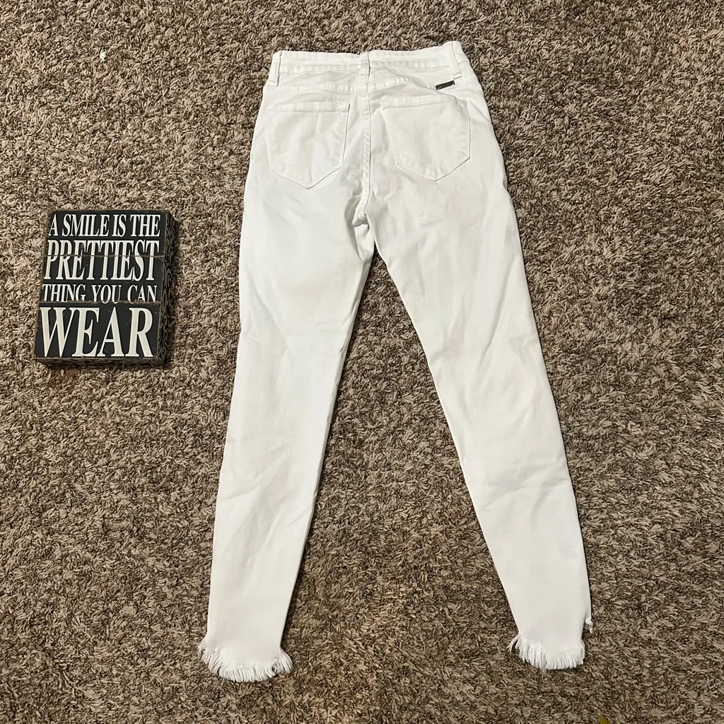 KanCan Women’s White High Waisted Skinny Jeans with Distressed Ankles size 3/25 - Image 5