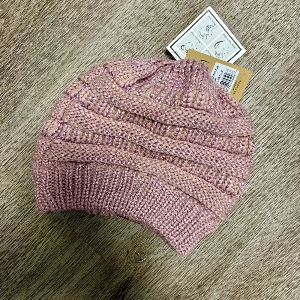 CC Messy Bun Beanie Tail - Image 2