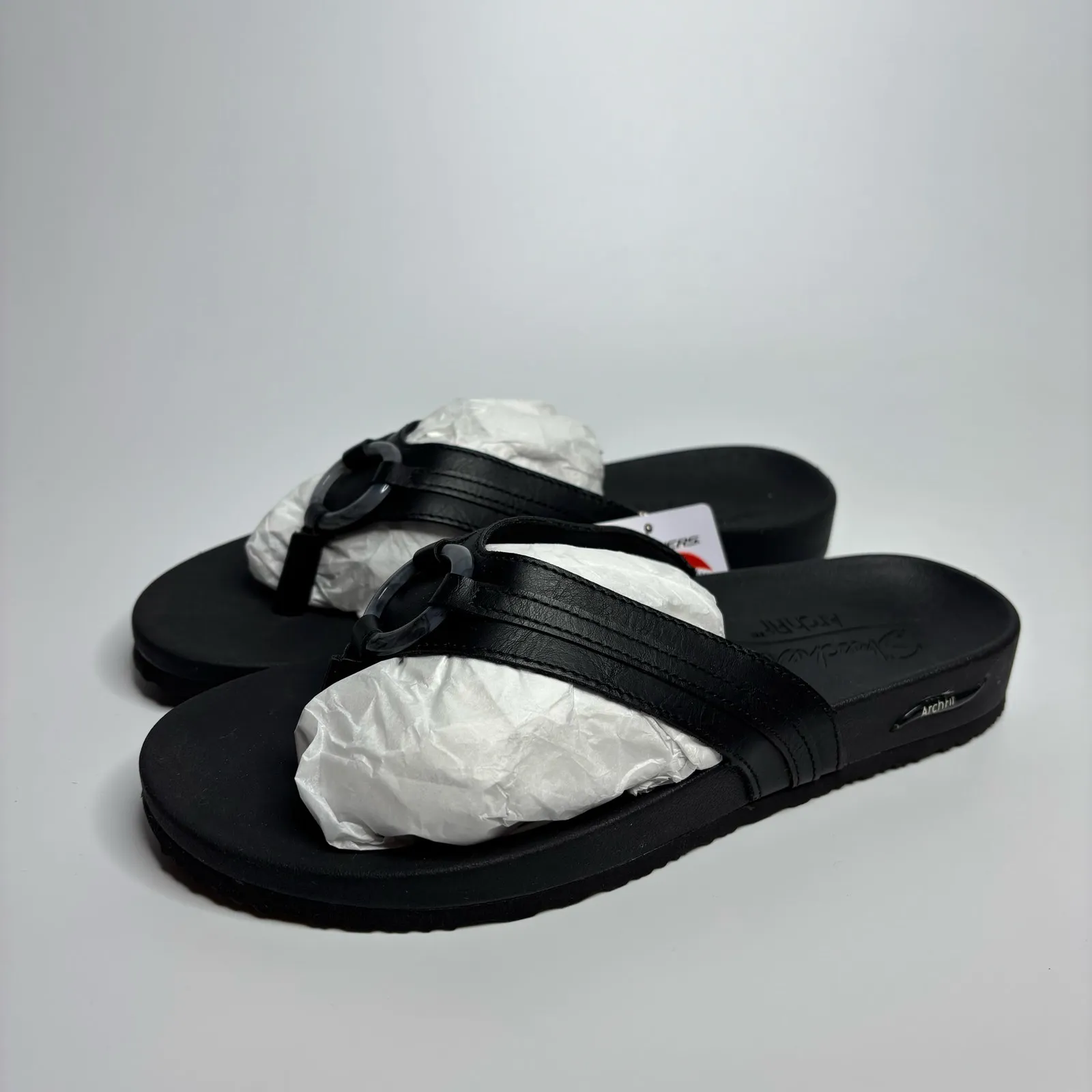 Skechers Arch Fit Meditation Sail Home Thong Flip Flop Sandals in Black - Image 2