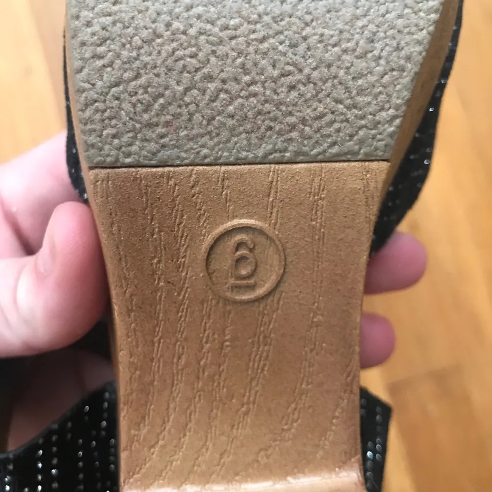 Universal Thread Block Heel Black Heels 6 - Image 4