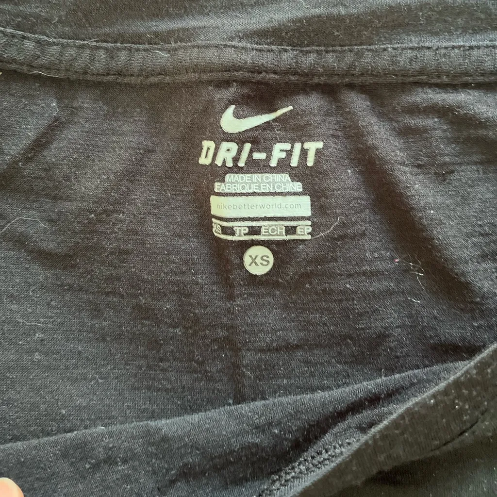 Women’s Nike Black Dri-FIT wool long sleeve Top size XS - Image 9