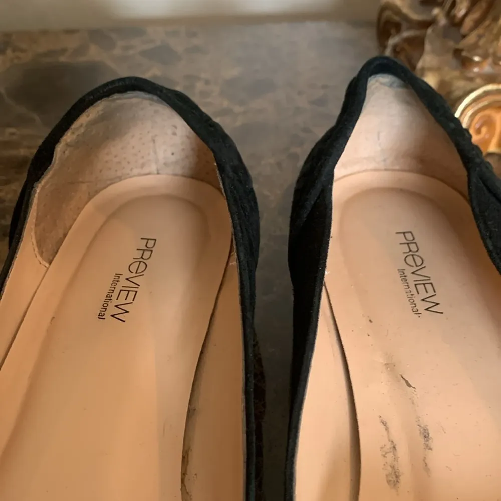 Women’s Size 8 Nordstrom Preview International Black Suede Ballet Flats with Bow - Image 14