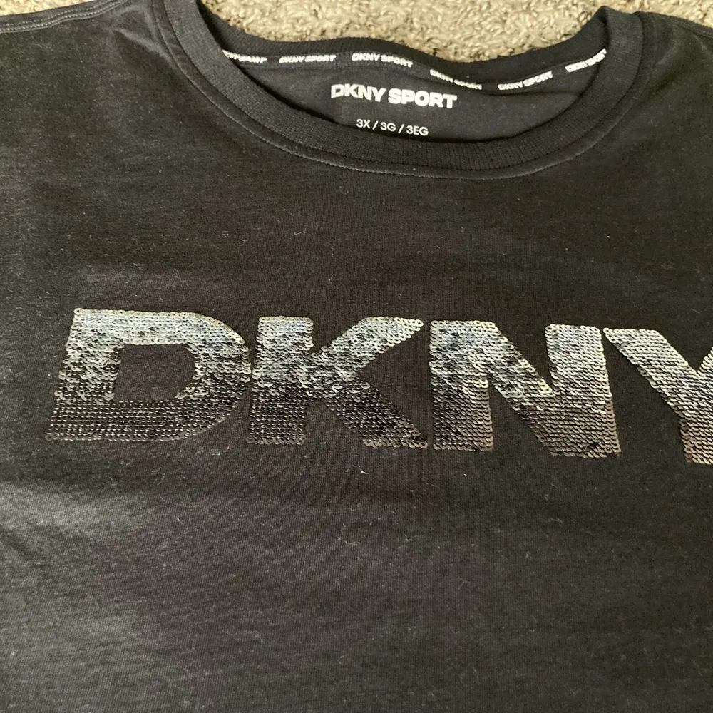 DKNY Charcoal Logo Tee - Image 6