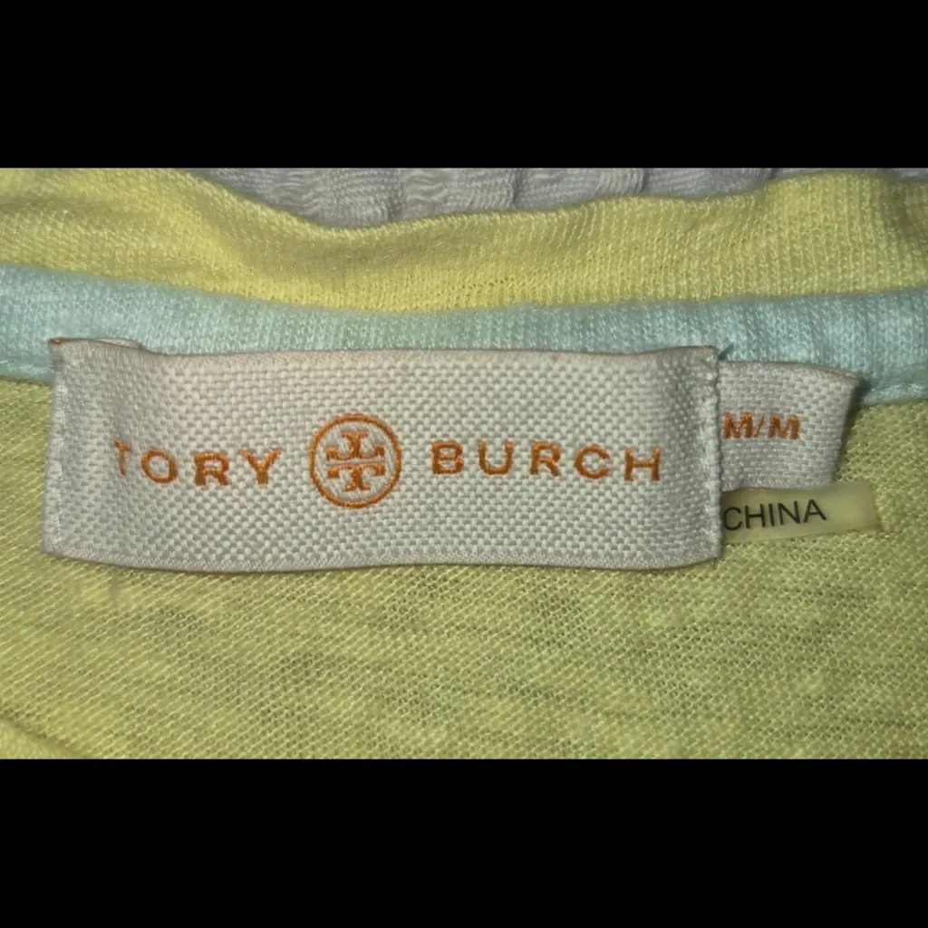 Tory Burch Sequin Logo Tee Shirt Logo Yellow Blue Size Medium Y2K - Image 4