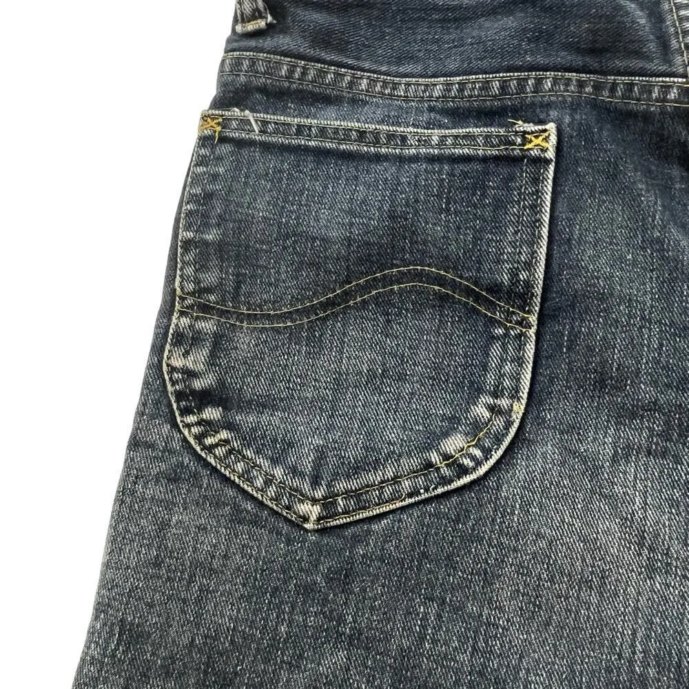 Vintage Lee Women’s Size 30 Frayed Hem Cutoff Long Jean Shorts 100% Cotton Denim - Image 6