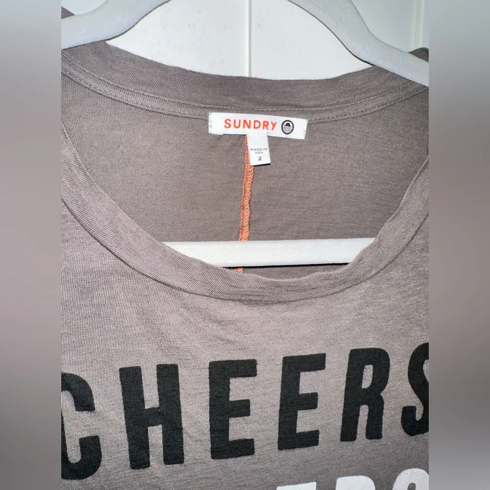 Sundry Cheers Cheers Cheers Tee - Image 3