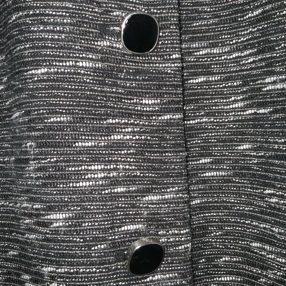 JM Collection Black & White Textured Button Front Blazer Business Classic 16P - Image 4