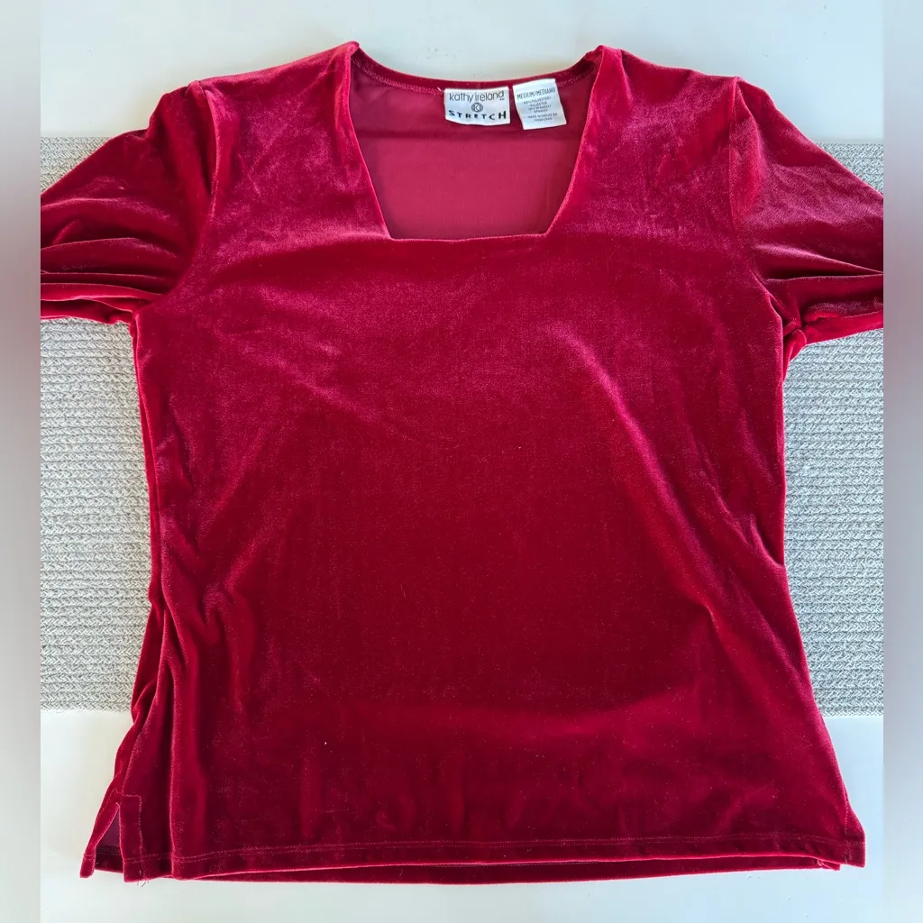Vintage 90s Kathy Ireland Red Velvet Square Neck Holiday Top Size Medium - Image 4